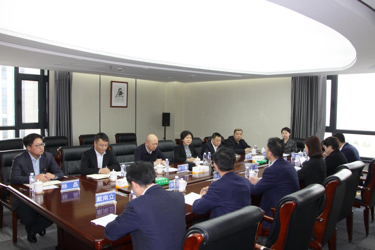 集团与内蒙古联合交易控股集团签署全面业务合作协议03.jpg